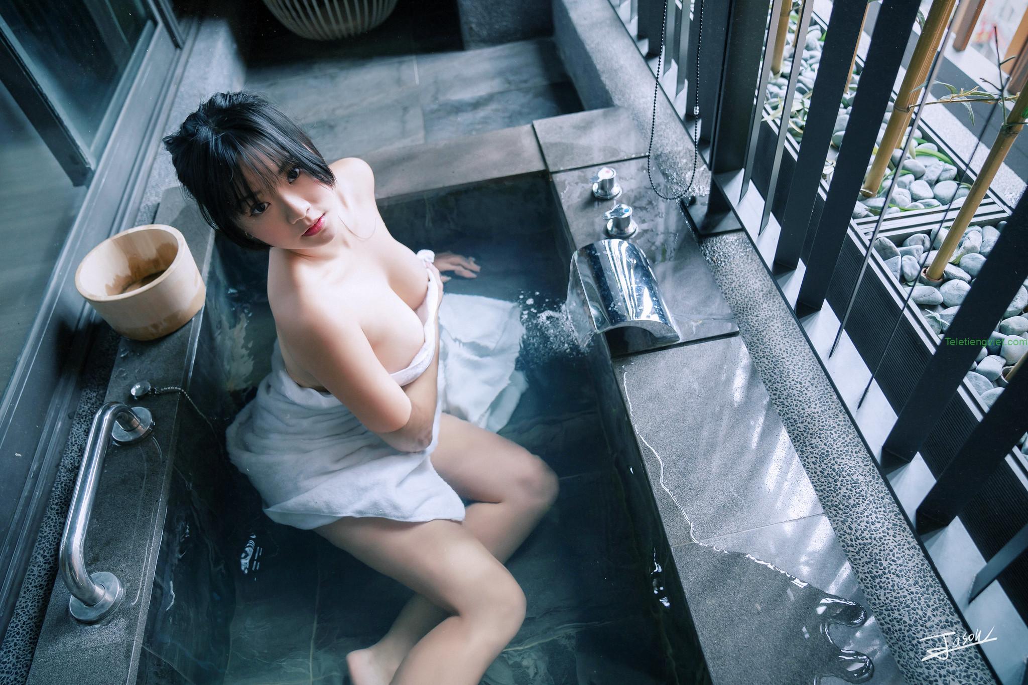 Ảnh sex gái xinh Hàn Quốc ngực khủng